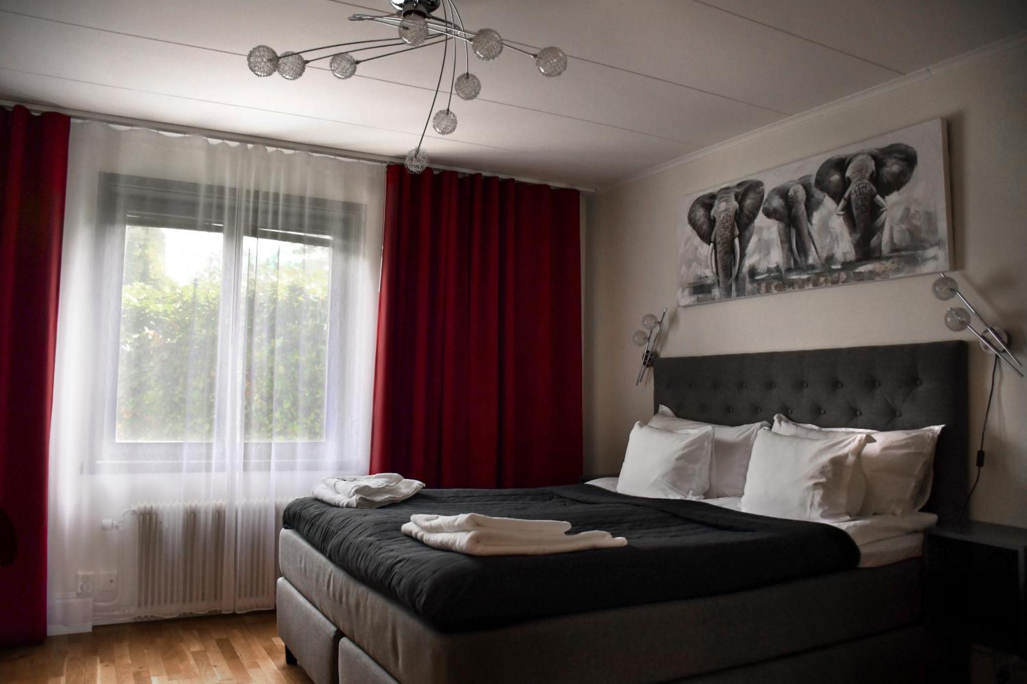 Kungsbacken Hotell & Konferens Katrineholm Exterior foto